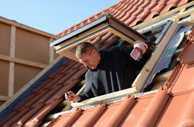 Pose de fenêtres de toit Velux à Augignac